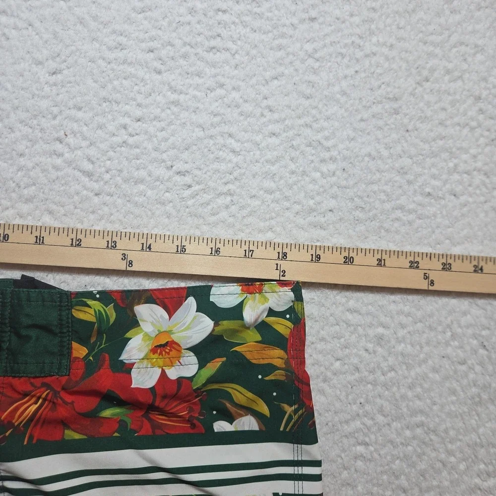 NHL Minnesota Wild Mens Size 36 Swim Trunks Board Shorts Floral Team Colorblock